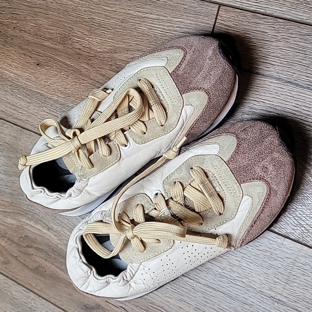 P448 Women's Sneakers in Cream, Tan, Brown - Picture 2 of 9